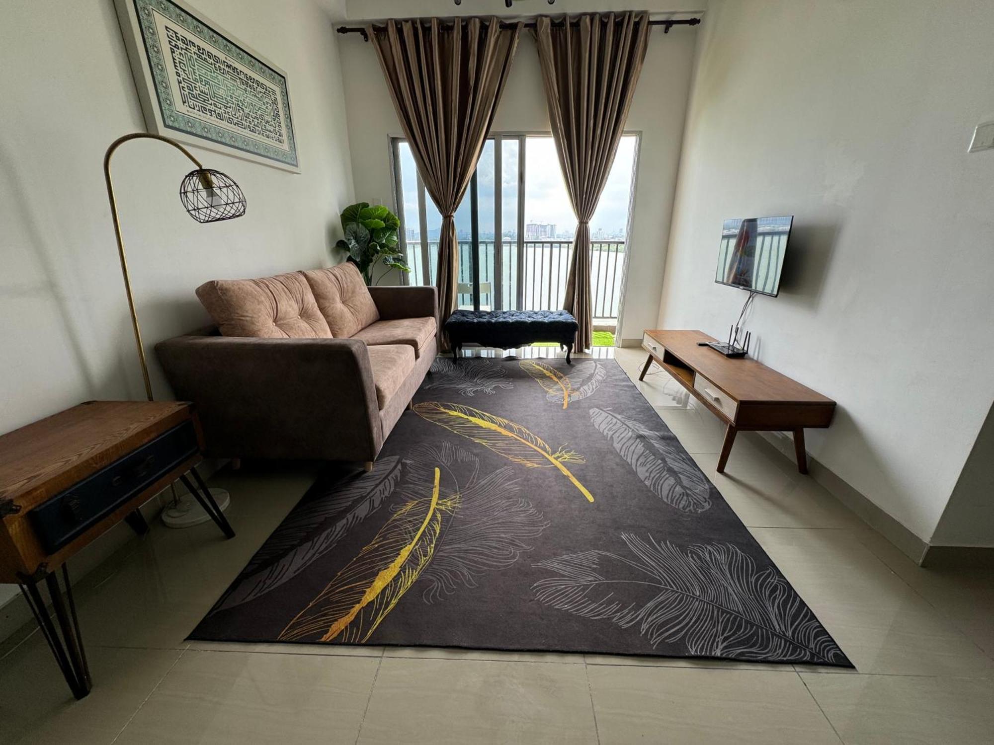 Skylake Luxury Family Vacation Apartment